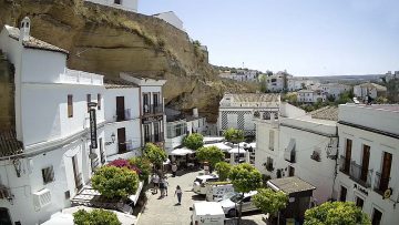 24-05-27 Setenil 2 Plaza Andalucia
